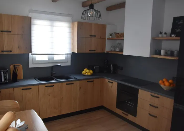 Nelleas * Adamantas (Milos)