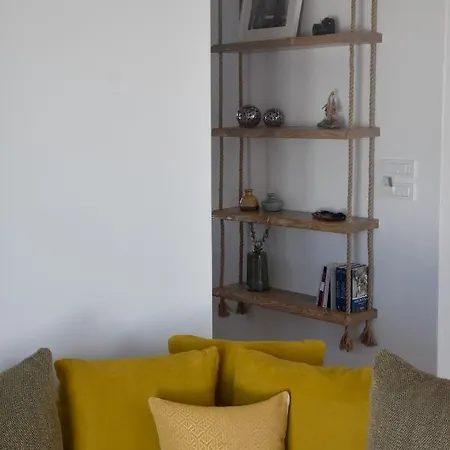 Villa Nelleas